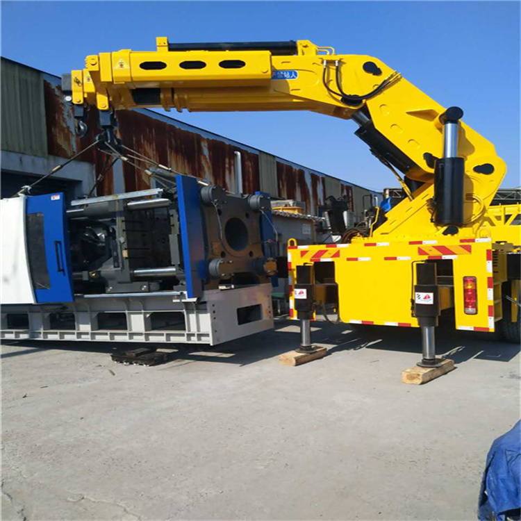 泸州 大吨位折臂吊出租费用解析：一小时租赁多少钱