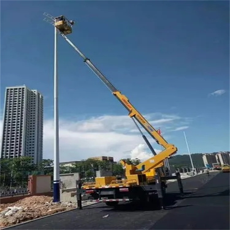 泸州维修路灯的曲臂升降车出租