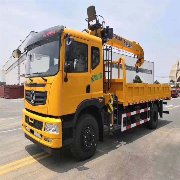 泸州附近找一辆随车吊出租