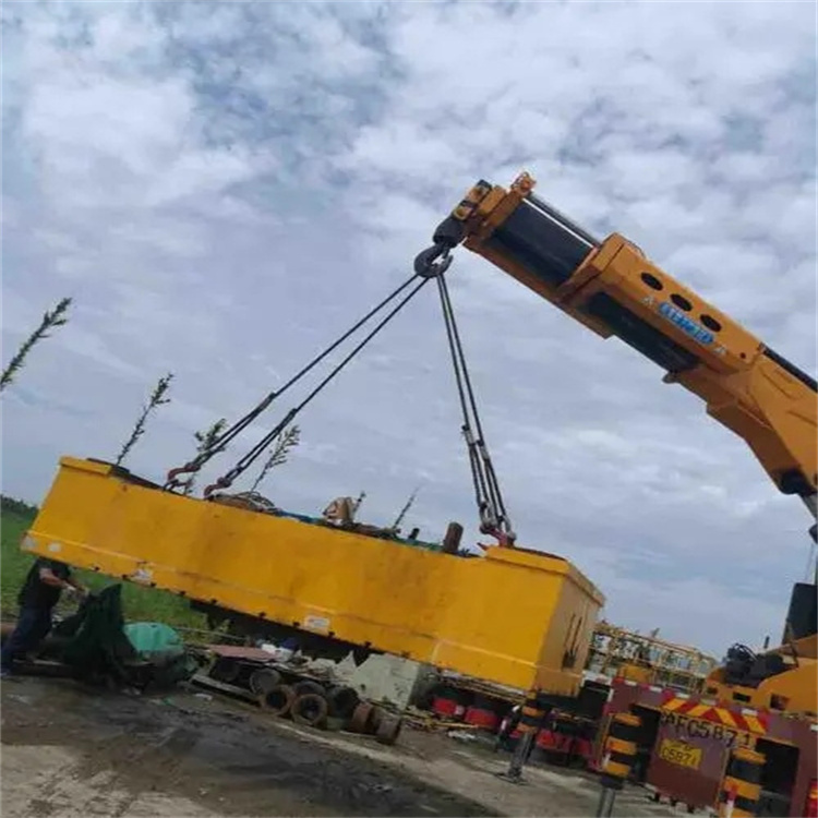 泸州随车吊吊集装箱怎么吊